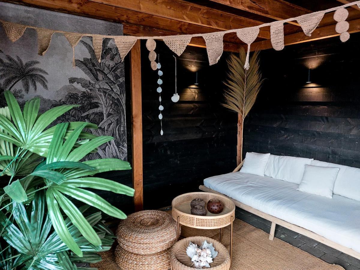 Luxe Vakantiehuis Nova Met Zwembad Ouddorp Exterior photo